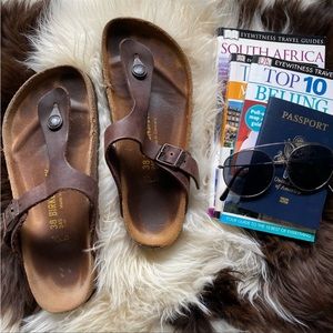 BIRKENSTOCK Gizeh Brown Oiled Leather Thong Sandal